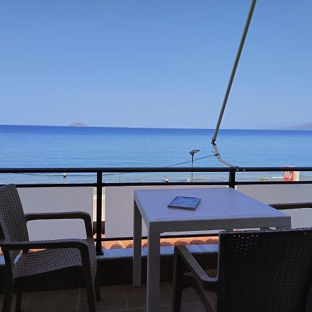 Villa Golden Ammos Sea View 卡拉马基 外观 照片